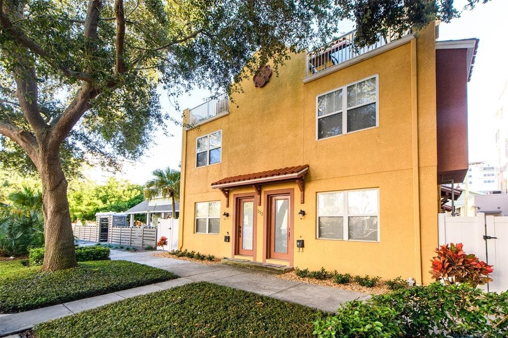 512 4TH AVENUE S UNIT 2 ST PETERSBURG, FL 33701