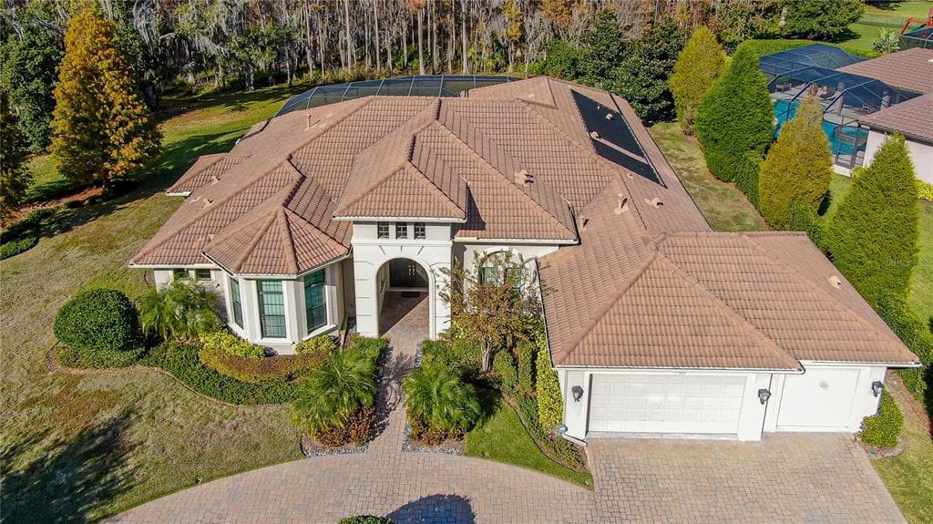 17408 VARONA PLACE LUTZ, FL 33548