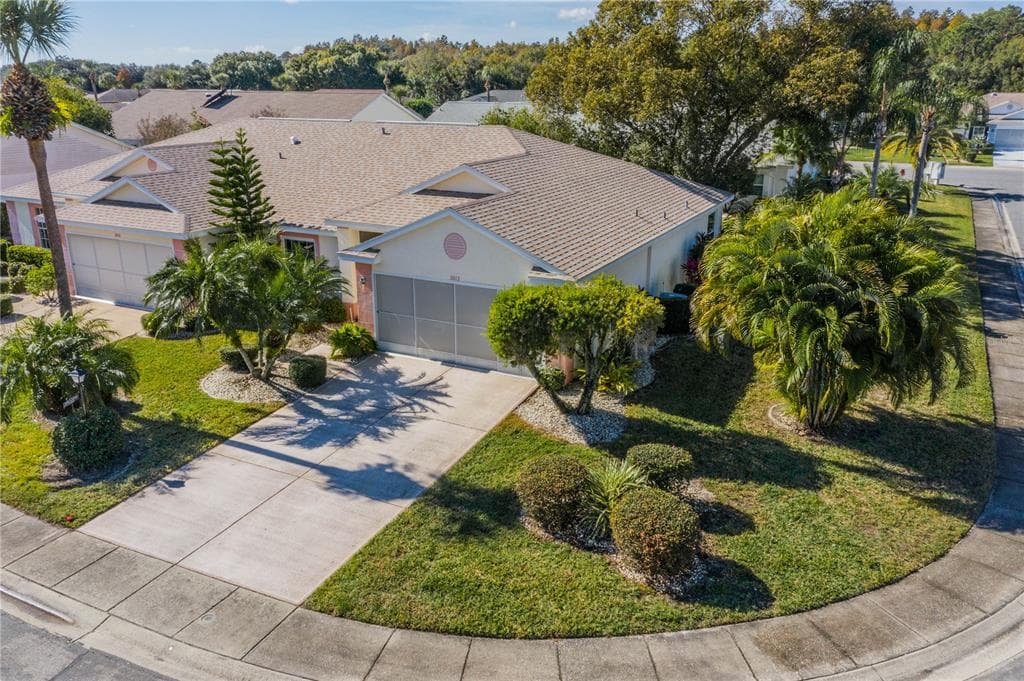 2012 GARDENIA LANDINGS LANE SUN CITY CENTER, FL 33573
