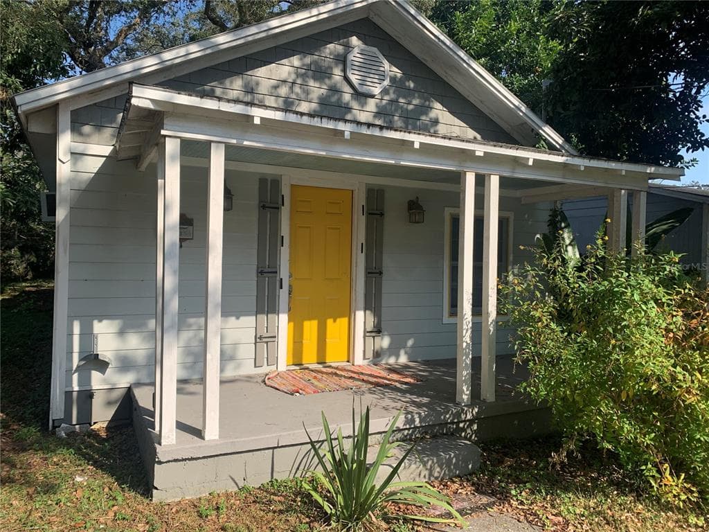 3116 E 33RD AVENUE TAMPA, FL 33610