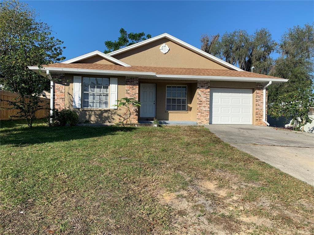 15133 LEE AVENUE DADE CITY, FL 33523