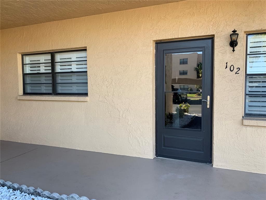 5980 TERRACE PARK DRIVE N UNIT 102 ST PETERSBURG, FL 33709