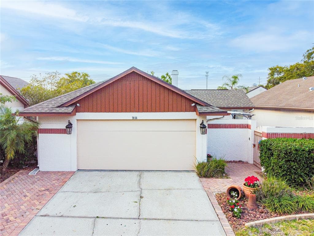 7036 DRURY STREET TAMPA, FL 33635