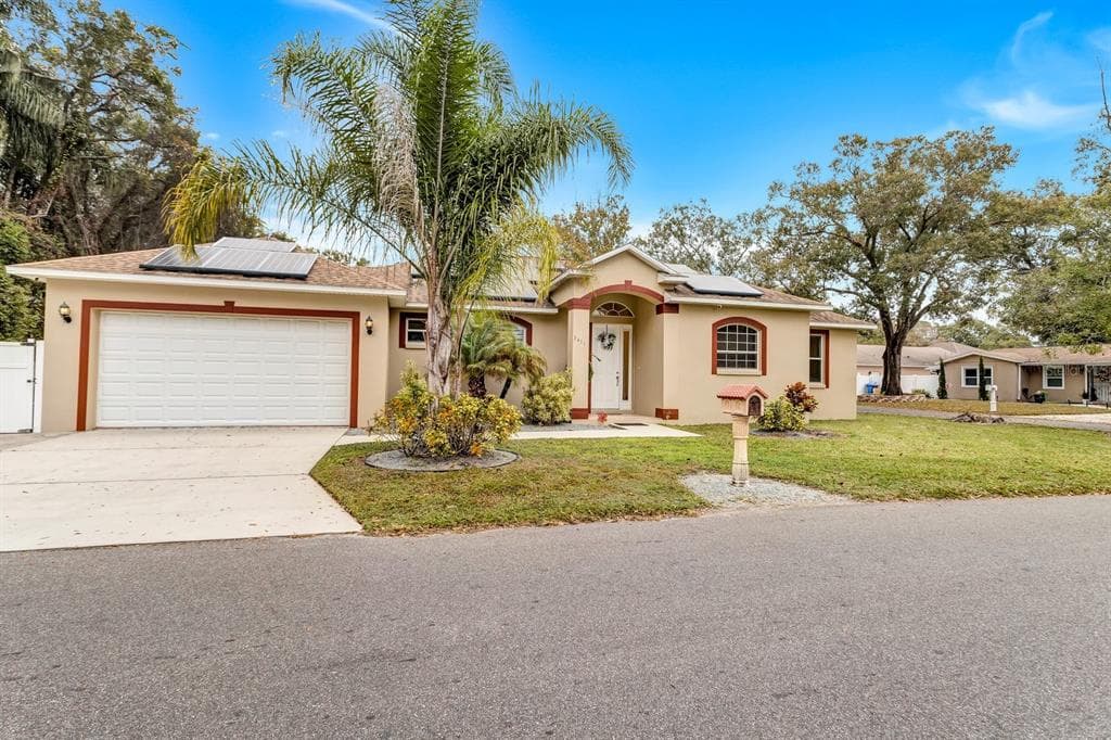 3411 W SLIGH AVENUE TAMPA, FL 33614
