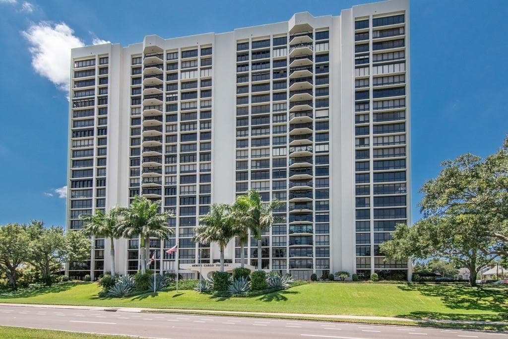 3301 BAYSHORE BOULEVARD UNIT 404D