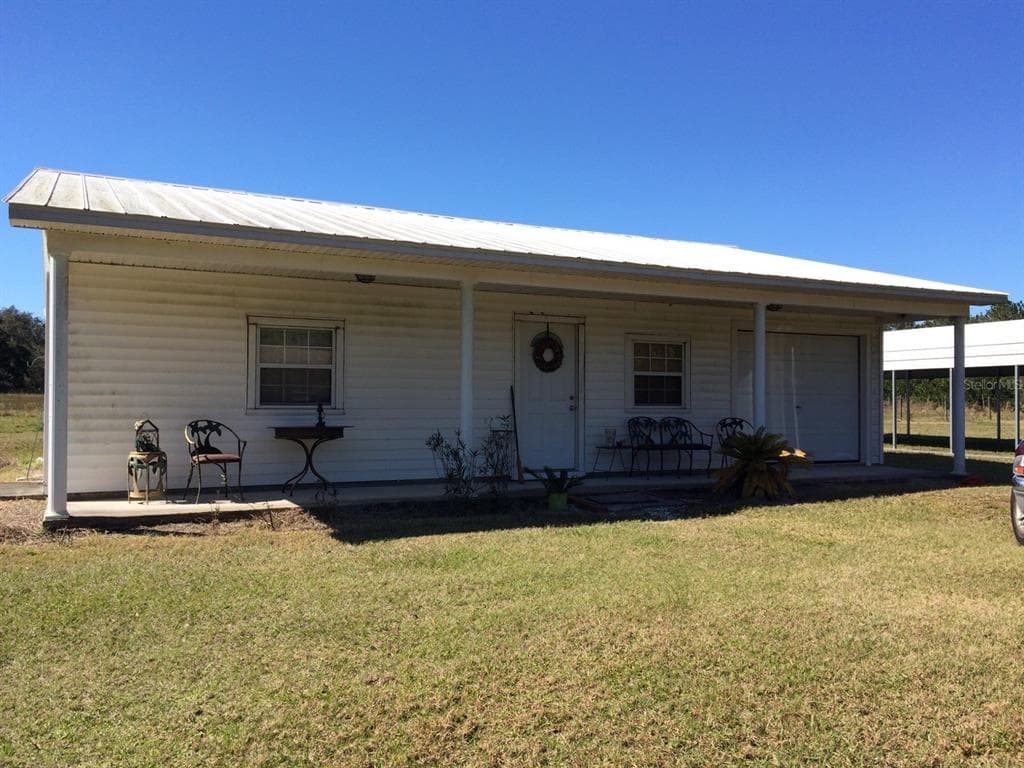 17243 PALAMINO LAKE DRIVE DADE CITY, FL 33523