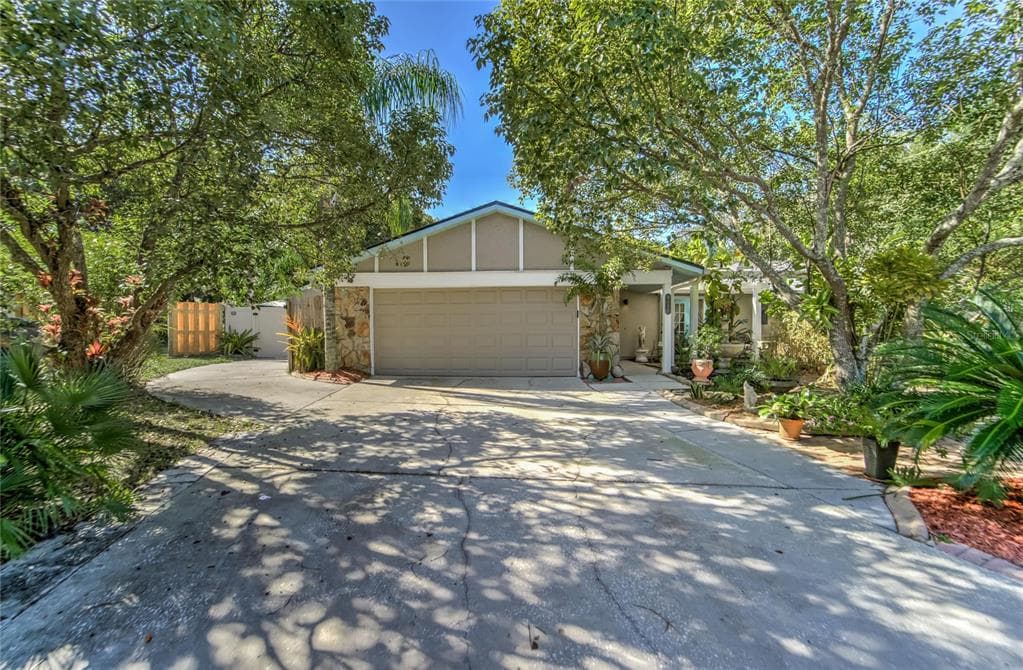 4105 FALLON COURT BRANDON, FL 33511