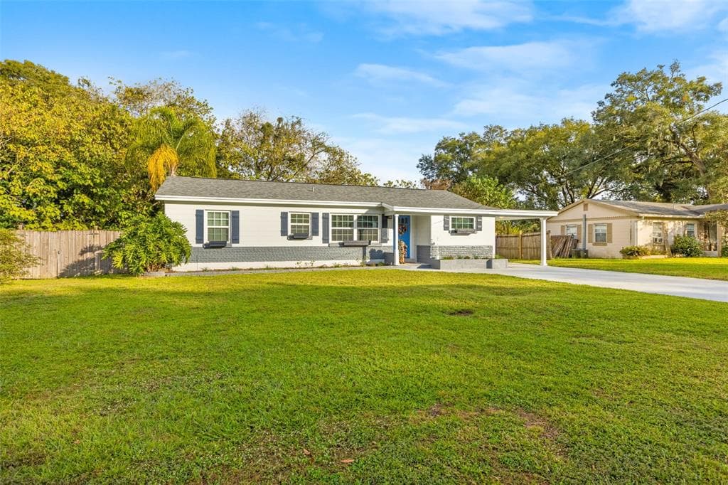 13926 3RD STREET DADE CITY, FL 33525