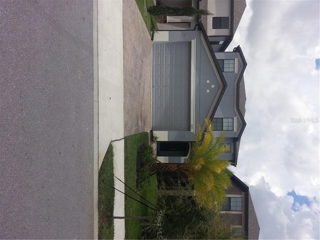 1115 BALLARD GREEN PLACE BRANDON, FL 33511