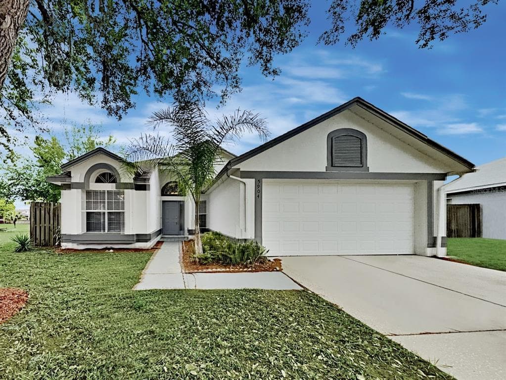 5904 BUTTON QUAIL COURT TAMPA, FL 33624