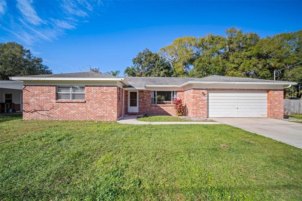 12718 N OREGON AVENUE TAMPA, FL 33612