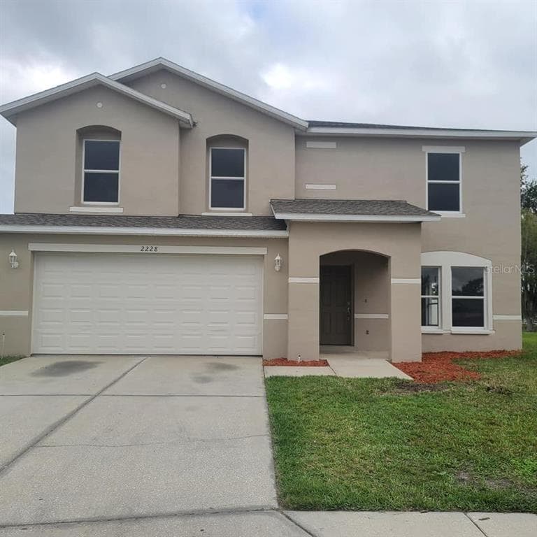 2228 BLACKWOOD DRIVE