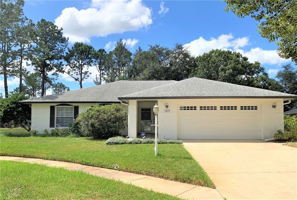 1839 TUMBLEWEED COURT WESLEY CHAPEL, FL 33543