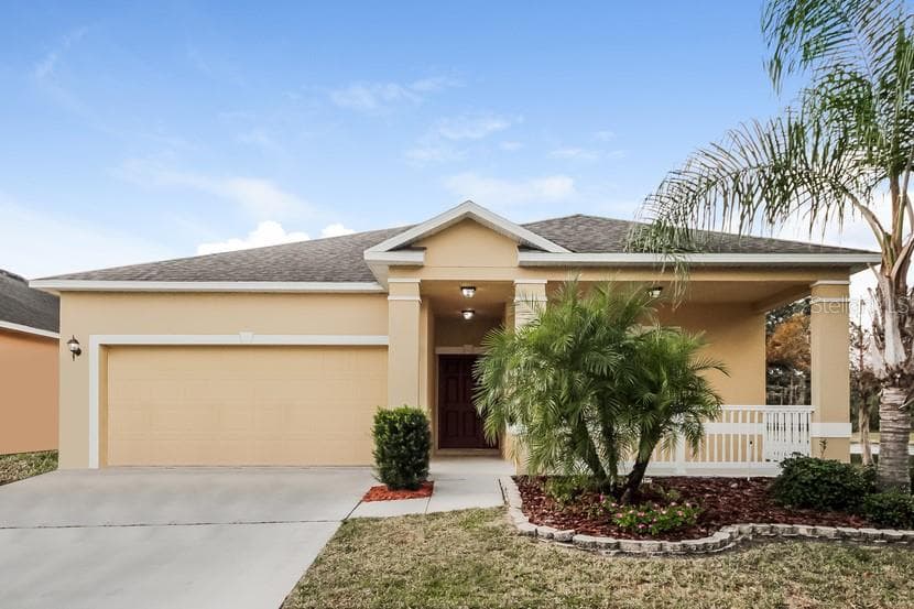 2864 MOONSTONE BEND KISSIMMEE, FL 34758