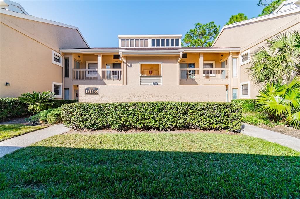 136 LINDSAY LANE UNIT 46 OLDSMAR, FL 34677