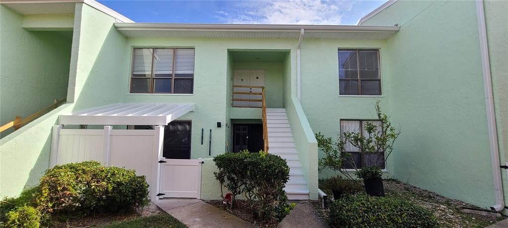 1 WINDRUSH BOULEVARD UNIT 39 INDIAN ROCKS BEACH, FL 33785