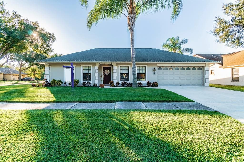 18302 CYPRESS STAND CIRCLE TAMPA, FL 33647