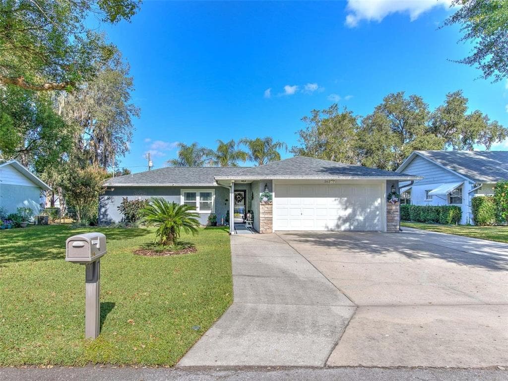 36319 SANTEELAH DRIVE ZEPHYRHILLS, FL 33541