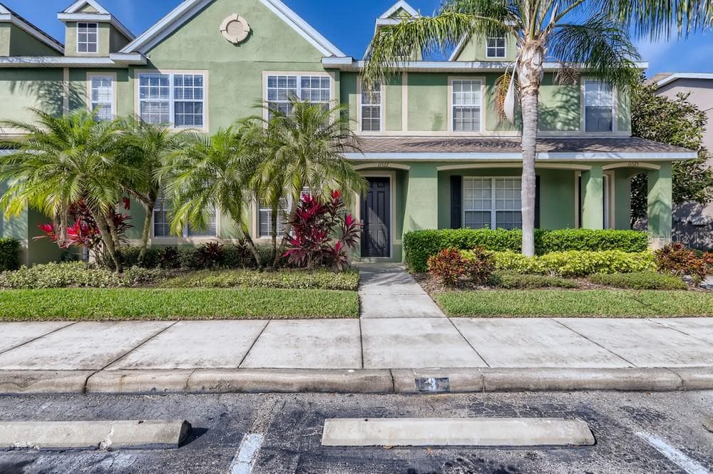 11527 DECLARATION DRIVE TAMPA, FL 33635