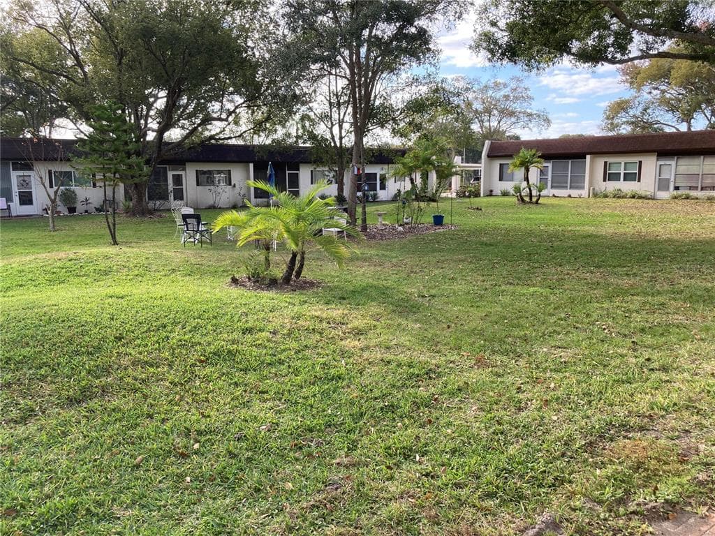 3130 N HIGHLANDS BOULEVARD UNIT B PALM HARBOR, FL 34684