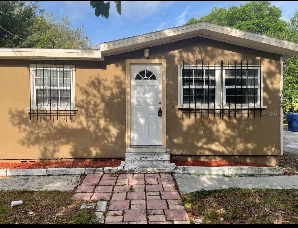 4604 COURTLAND STREET TAMPA, FL 33610