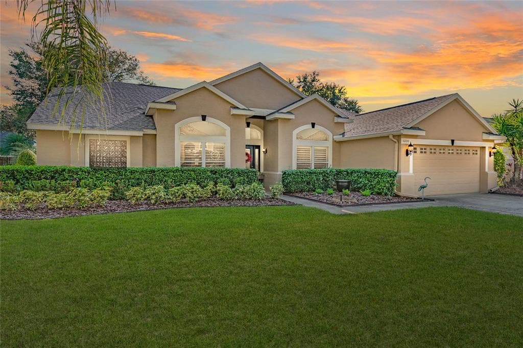 10200 POINTVIEW COURT ORLANDO, FL 32836