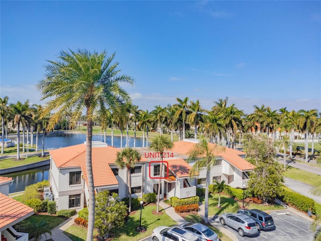 6273 BAHIA DEL MAR BOULEVARD UNIT 214 ST PETERSBURG, FL 33715
