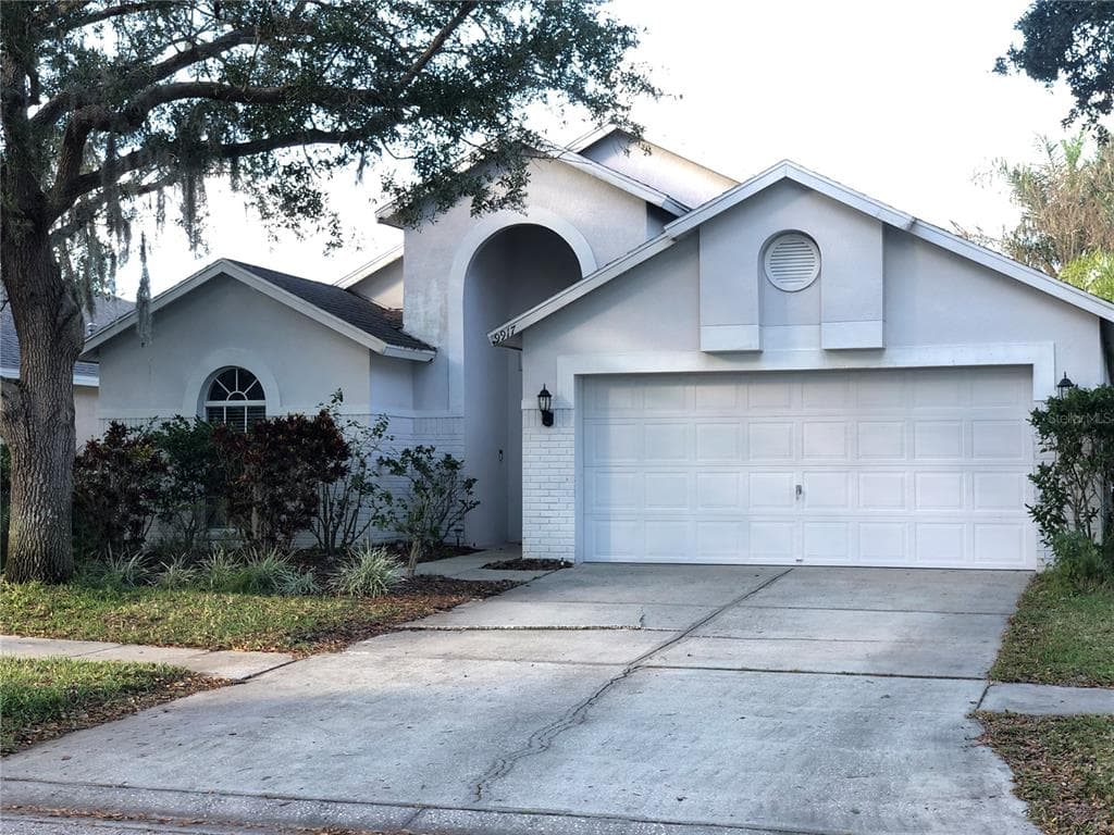 9917 STOCKBRIDGE DRIVE TAMPA, FL 33626