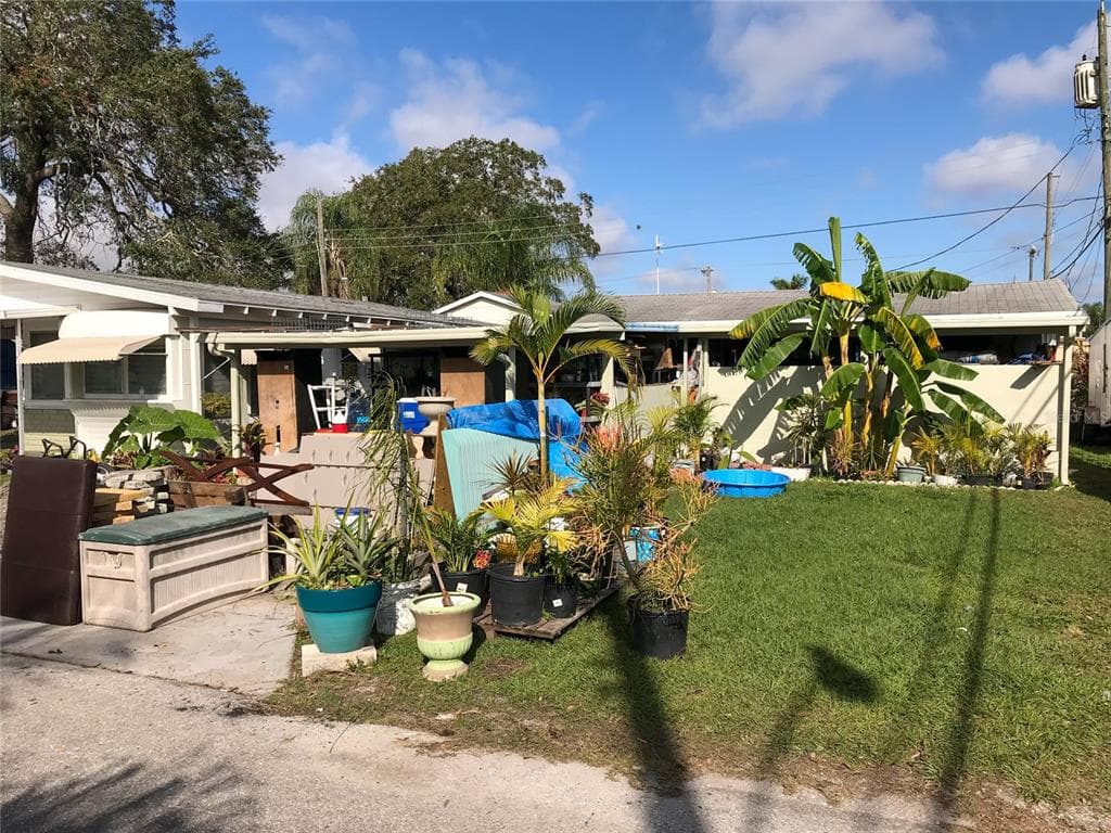 1007 50TH AVENUE PLAZA W BRADENTON, FL 34207