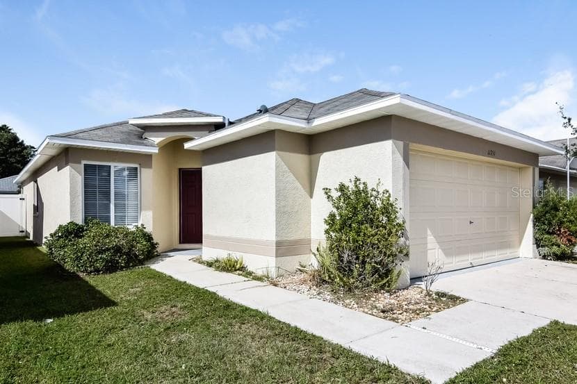 11751 LYNMOOR DRIVE RIVERVIEW, FL 33579