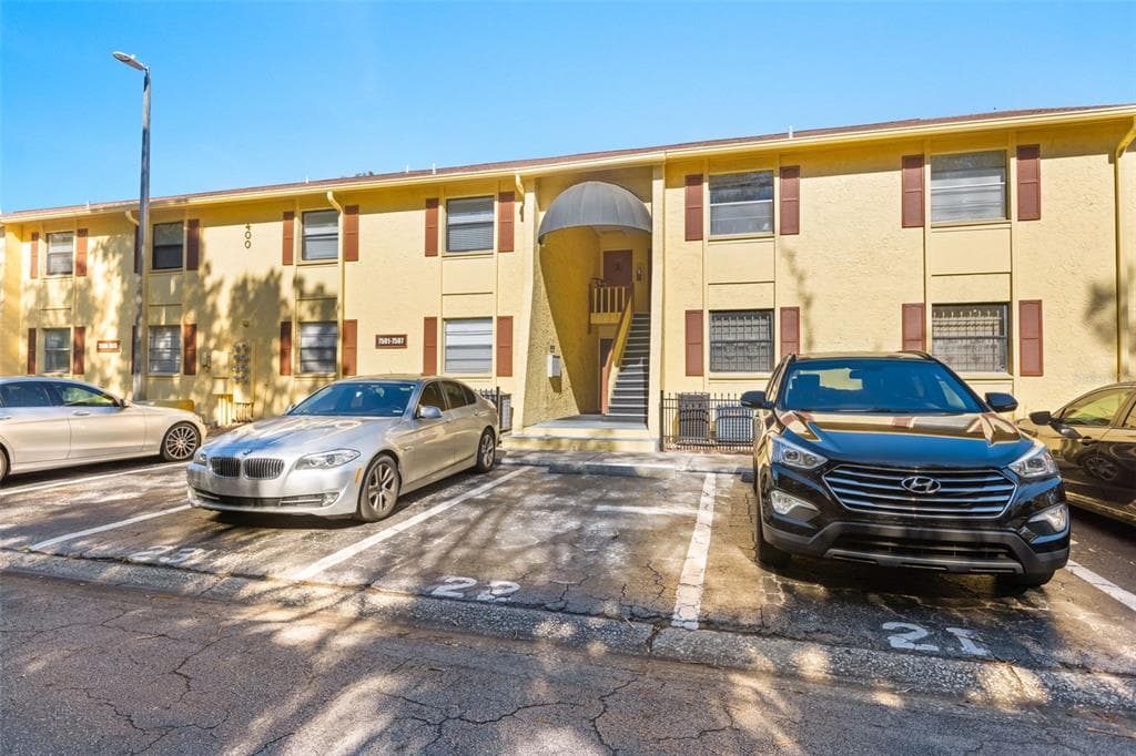 7505 ABONADO ROAD TAMPA, FL 33615