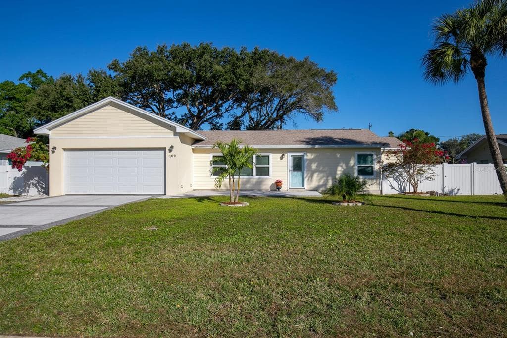 109 1ST STREET BELLEAIR BEACH, FL 33786