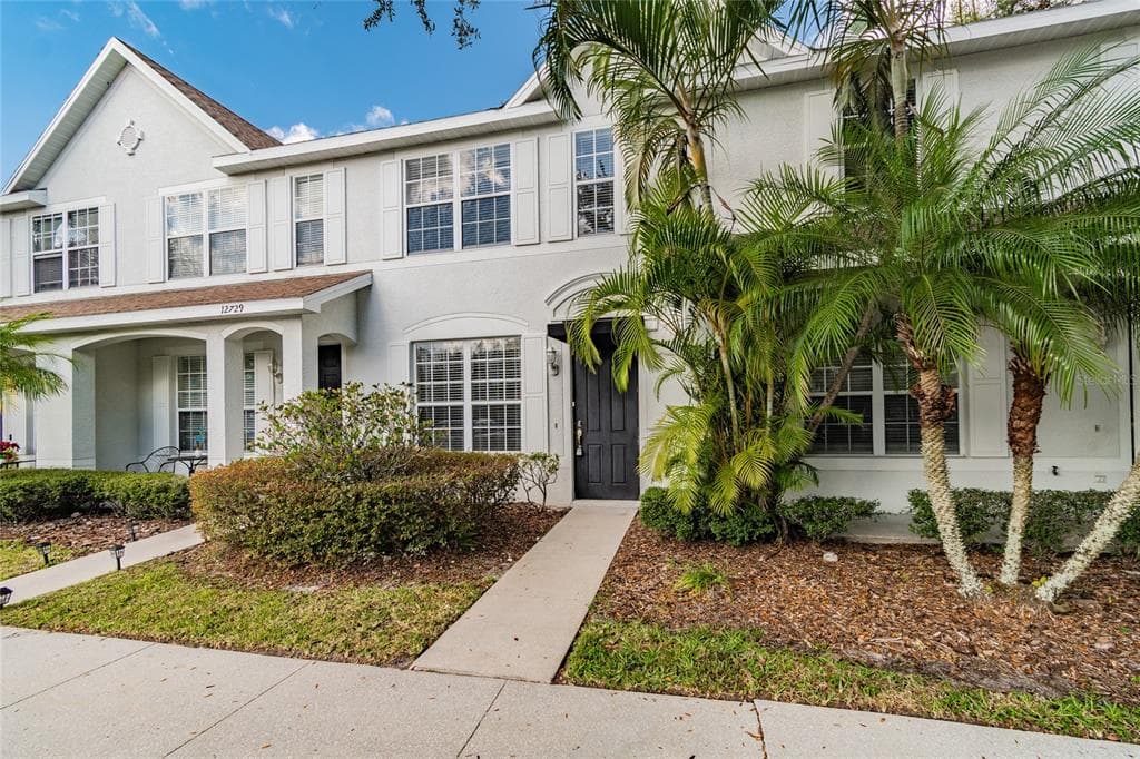 12727 SUNLAND COURT TAMPA, FL 33625