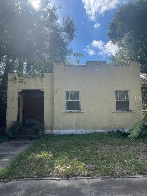 110 HIAWATHA STREET W TAMPA, FL 33604