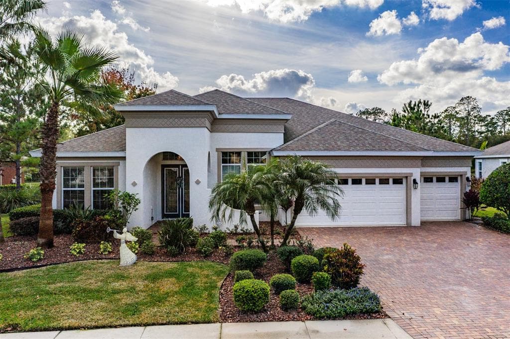 32052 SUMMERGLADE DRIVE
