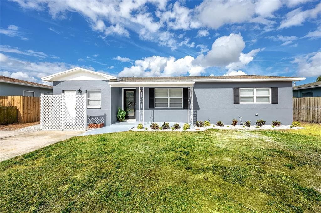 6041 43RD AVENUE N ST PETERSBURG, FL 33709