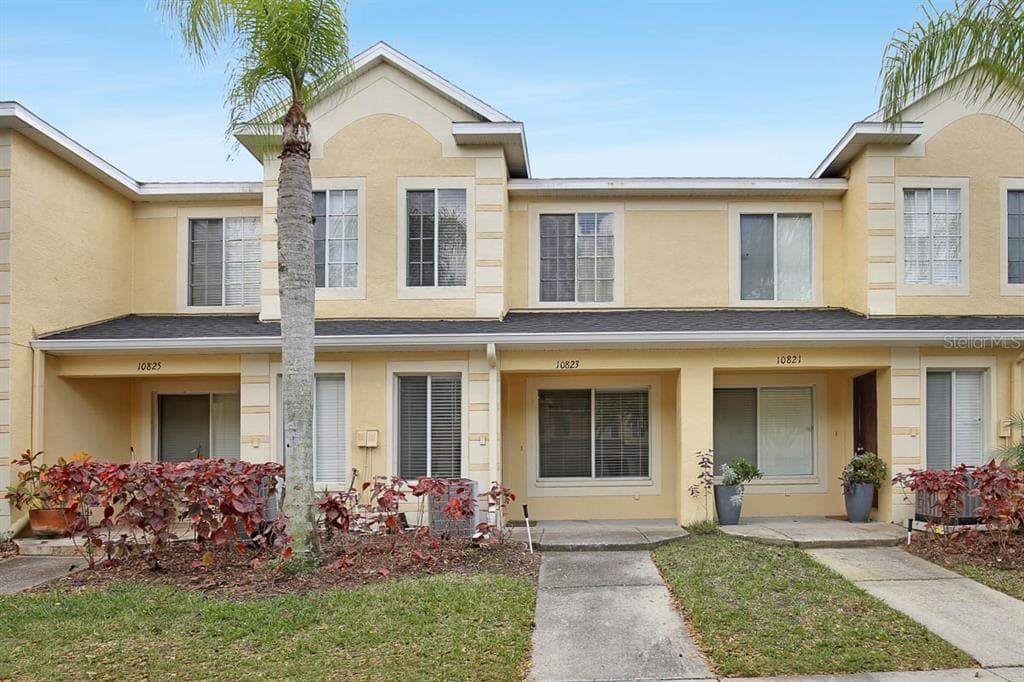 10823 BRICKSIDE COURT RIVERVIEW, FL 33579