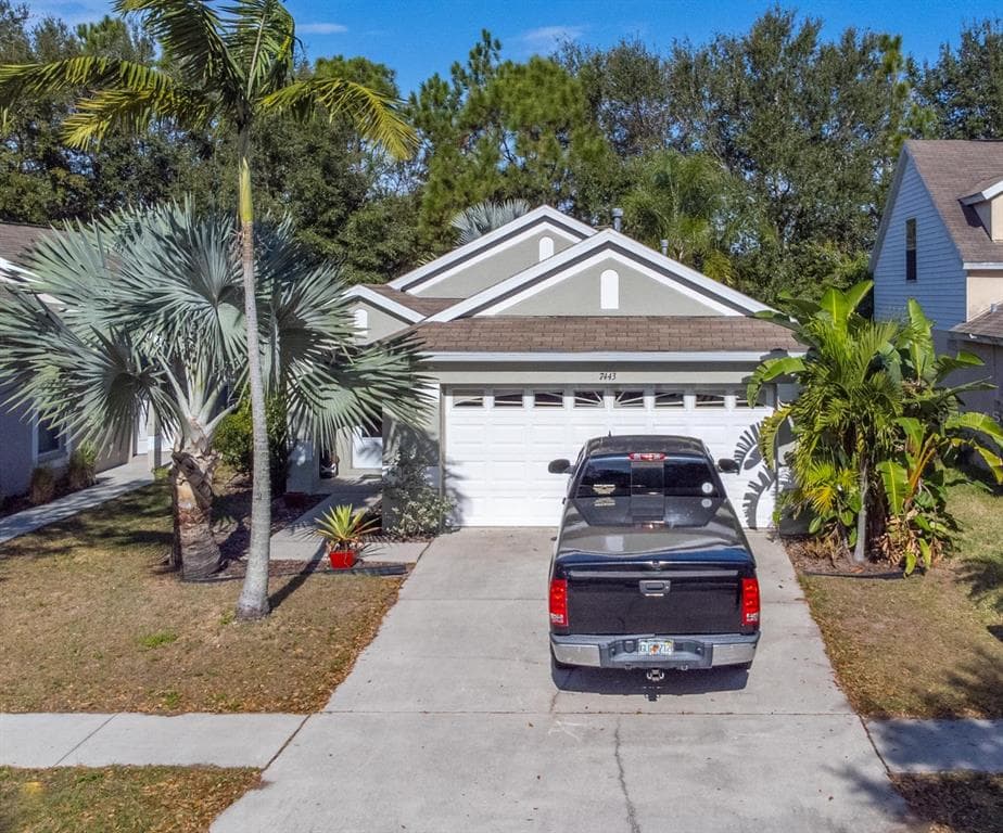 7443 OXFORD GARDEN CIRCLE APOLLO BEACH, FL 33572