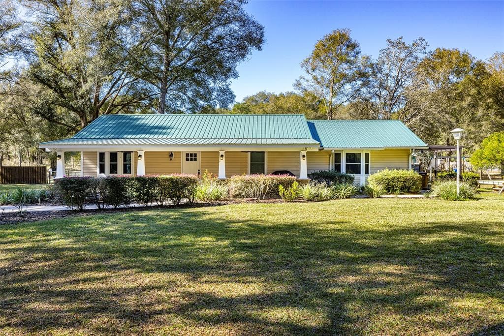 9247 SIKES COW PEN ROAD BROOKSVILLE, FL 34601