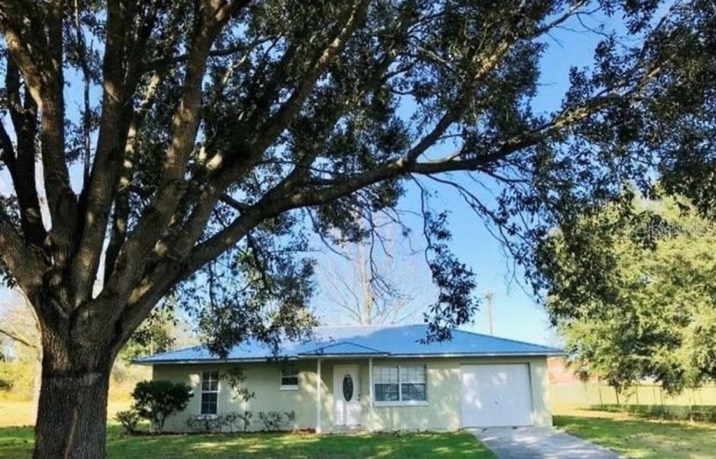 613 PALMETTO DRIVE MASCOTTE, FL 34753