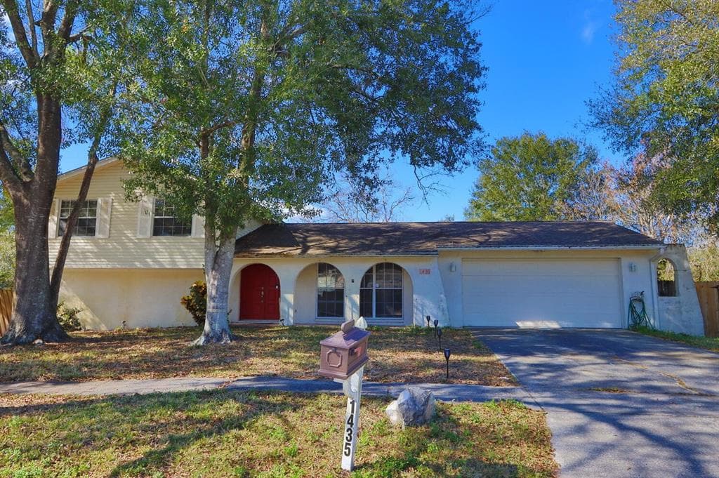1435 WINDJAMMER LOOP