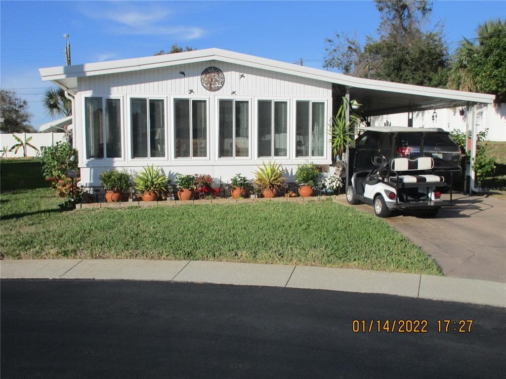39820 N US HIGHWAY 19 HIGHWAY N UNIT 217 TARPON SPRINGS, FL 34689