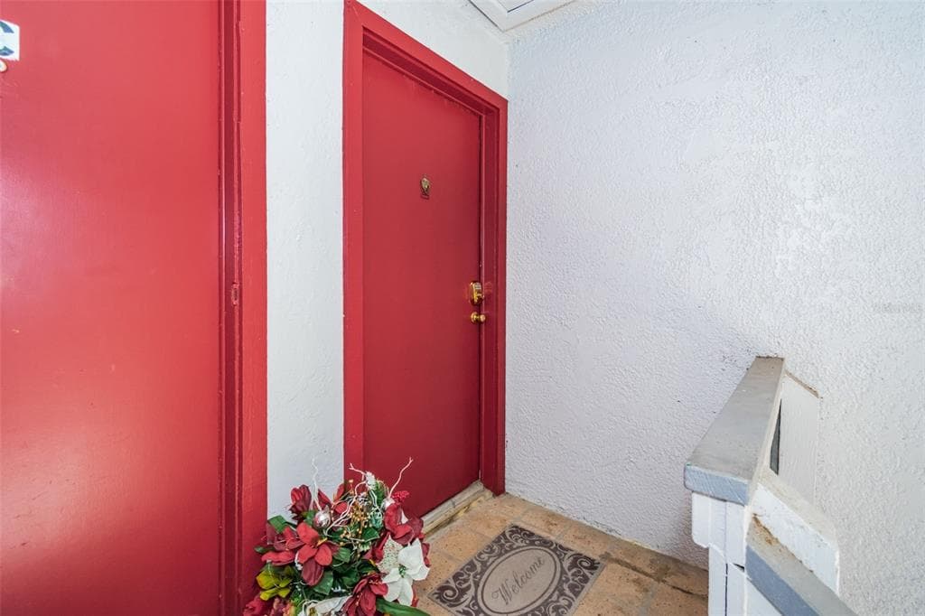 3804 CORTEZ DRIVE UNIT D TAMPA, FL 33614