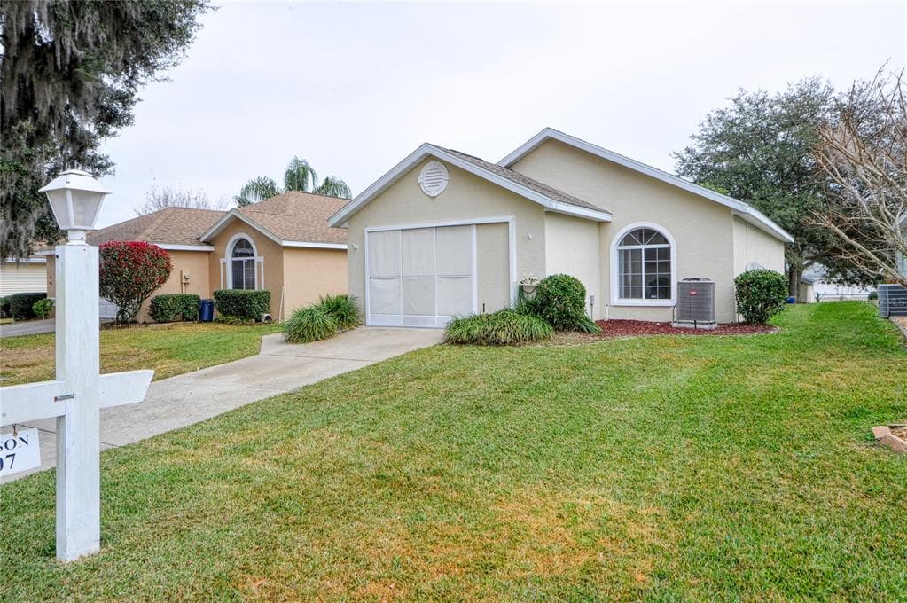 1907 NW 50TH CIRCLE OCALA, FL 34482