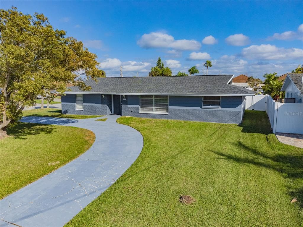 5014 POMPANO DRIVE NEW PORT RICHEY, FL 34652