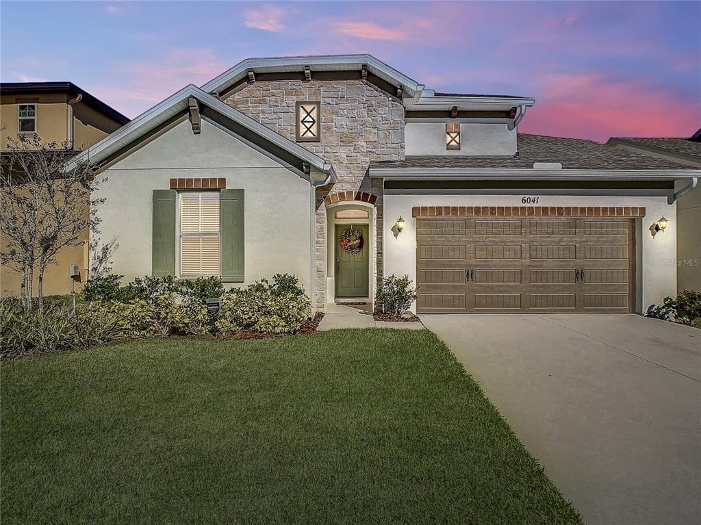 6041 SNAPDRAGON ROAD MINNEOLA, FL 34715
