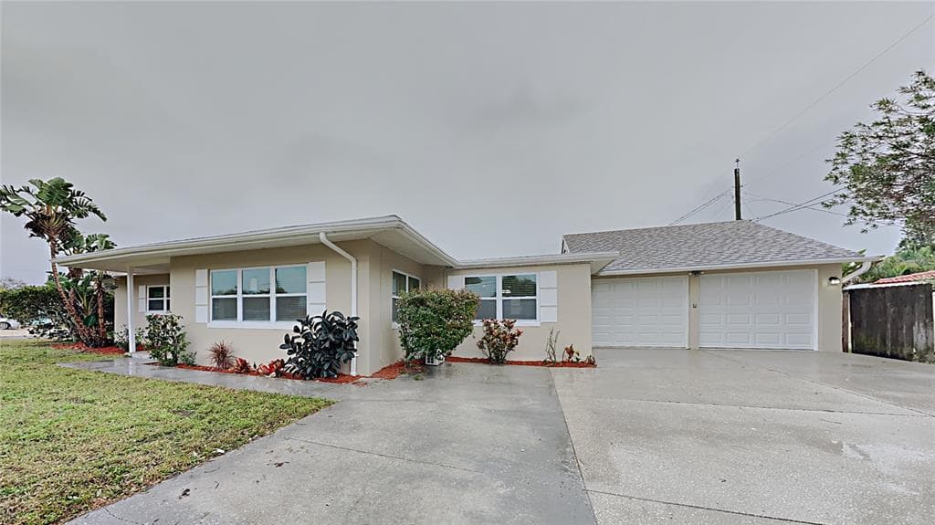 567 BAYWOOD DRIVE N DUNEDIN, FL 34698