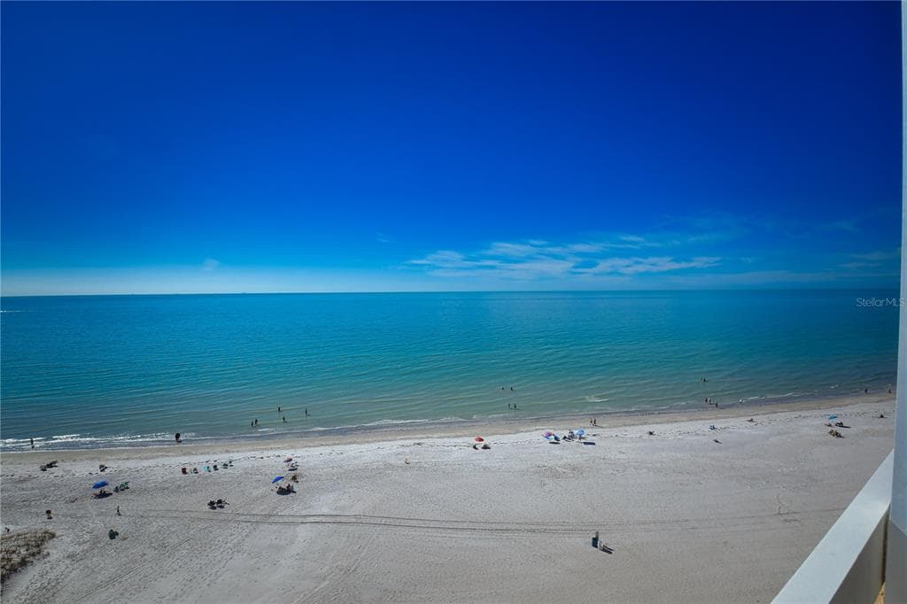 17900 GULF BOULEVARD UNIT 11E REDINGTON SHORES, FL 33708