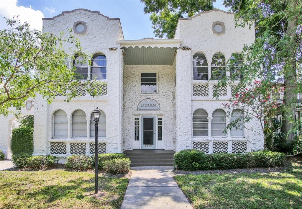 2116 W DEKLE AVENUE UNIT 2 TAMPA, FL 33606