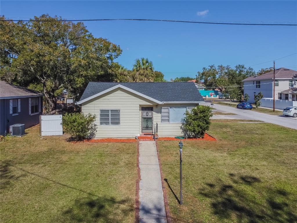 2501 W FIG STREET TAMPA, FL 33609